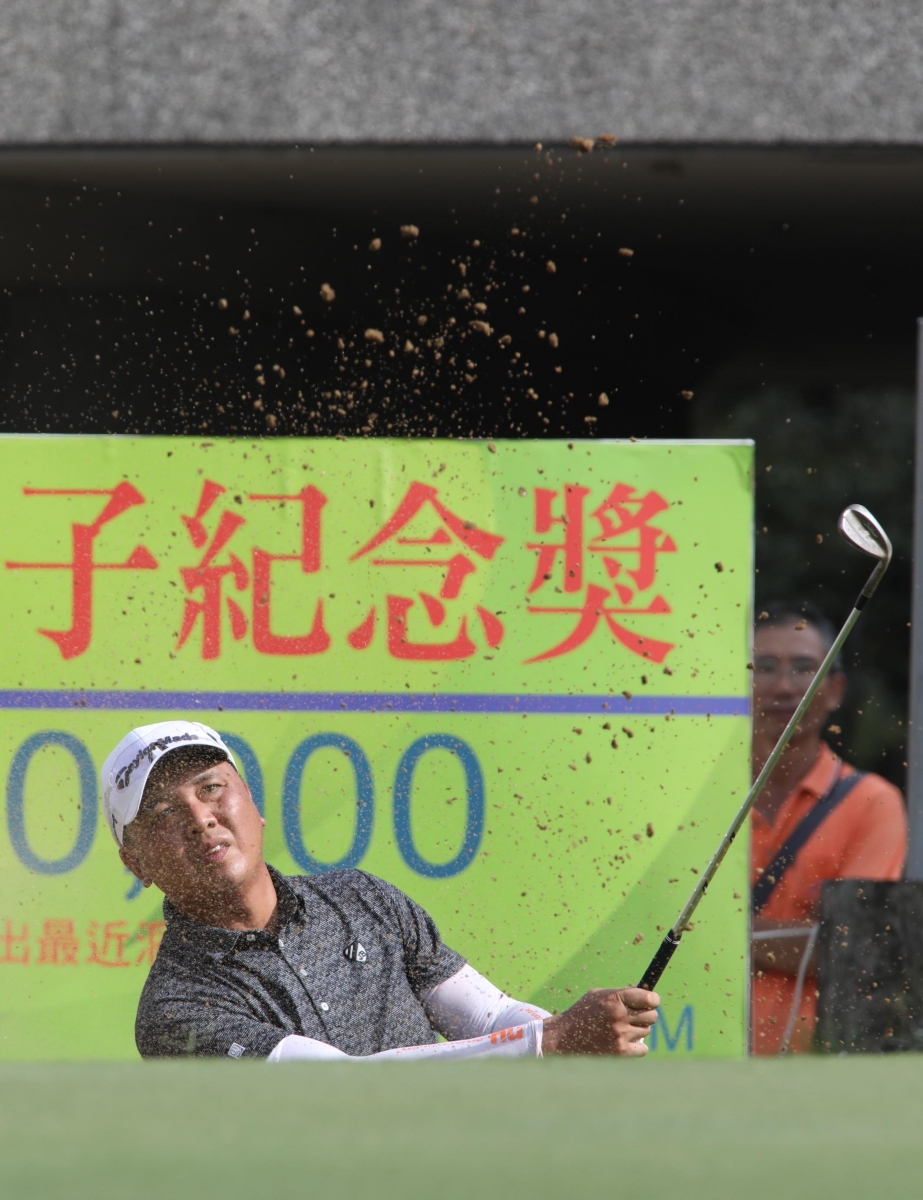三冠王地主球員呂偉智暫居第四,以落後六桿,明天尋求第四冠