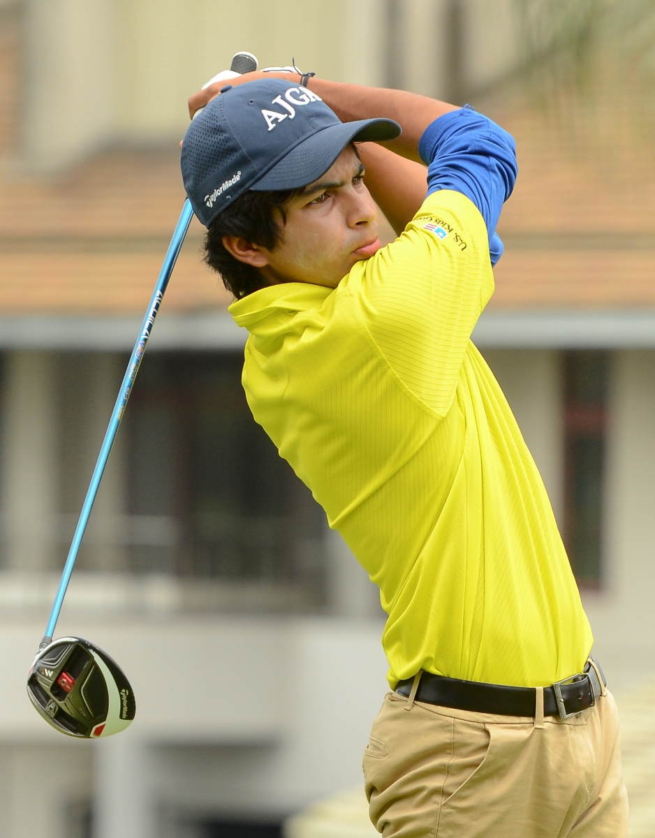 男子A組印度選手RAGHAV CHUGH 以兩回合總桿141桿(-3)躍居單獨領先。