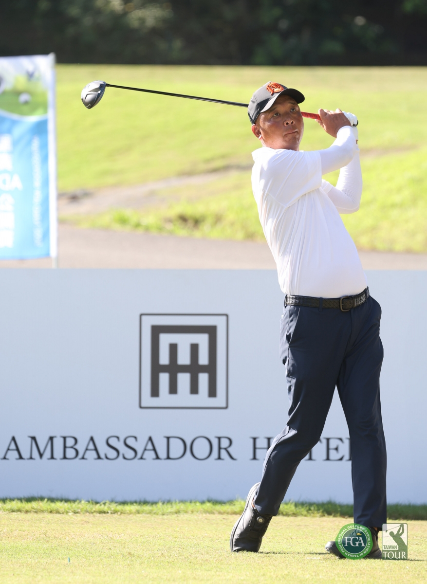 呂偉智以三回合總桿212桿(-1)暫並列第二(TPGA_林聖凱攝)