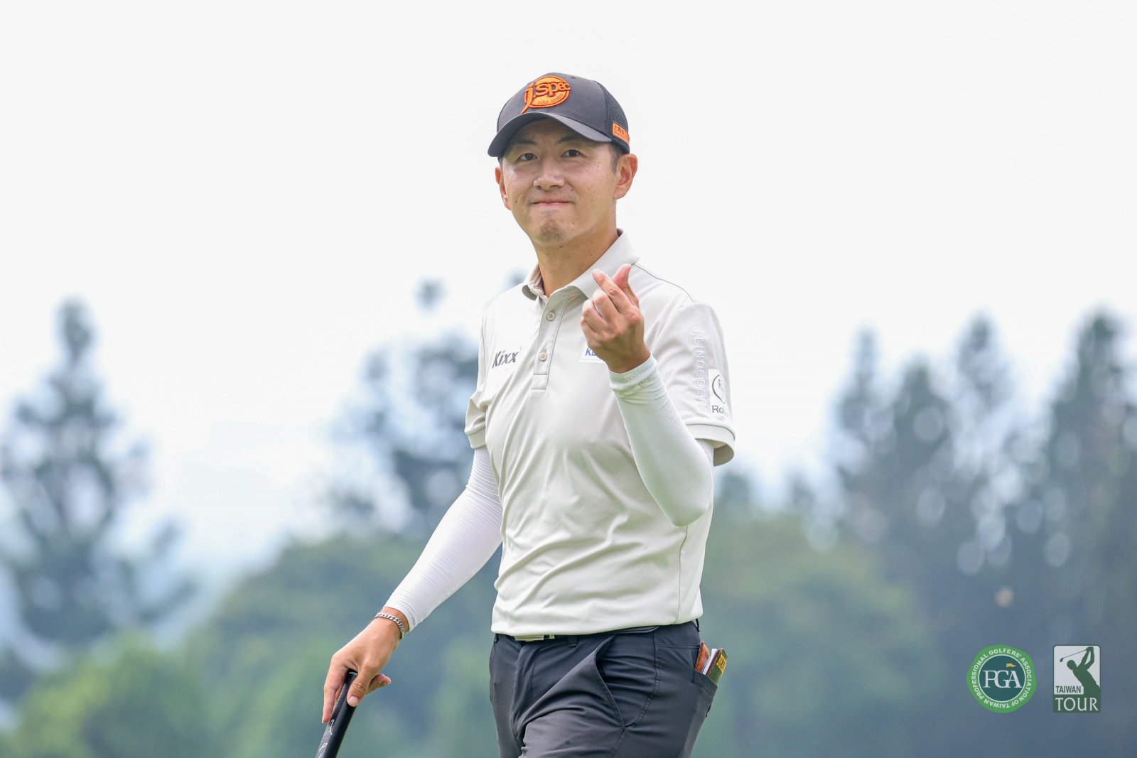 地主選手謝霆葳第一回合以66桿(-6)暫並列第三(TPGA_林聖凱攝)