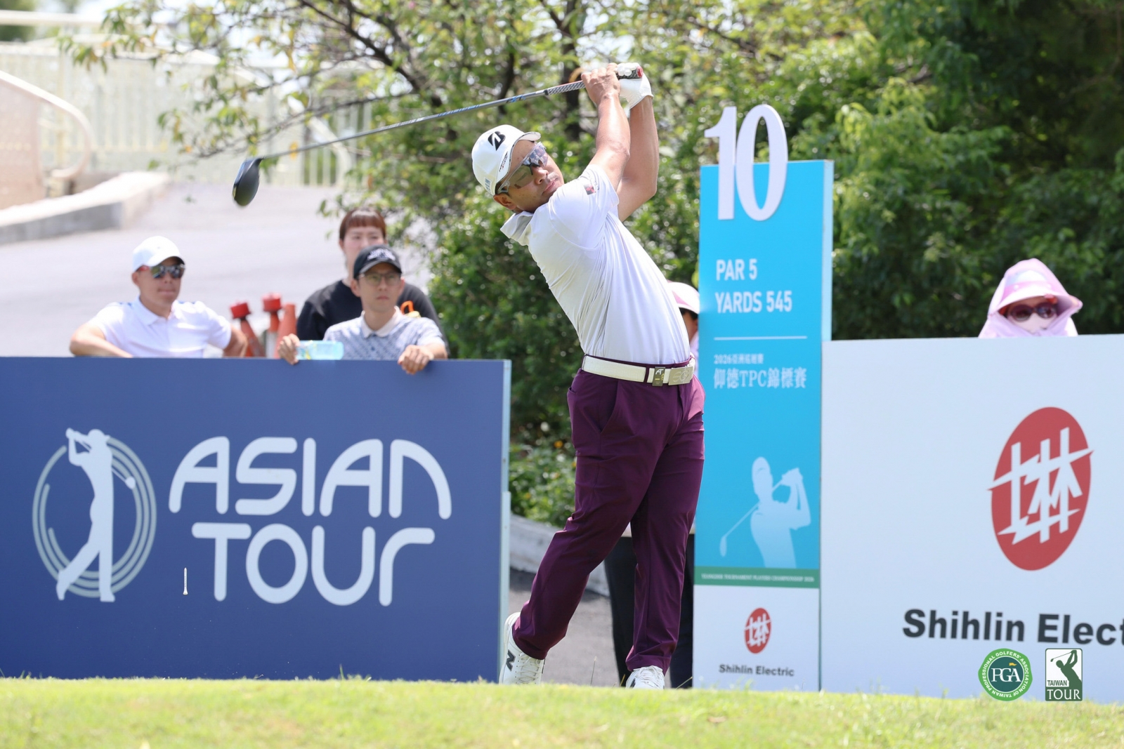 日本選手比嘉一貴以兩回合總桿131桿(-13)穩穩並列第三(TPGA_鍾豐榮攝)