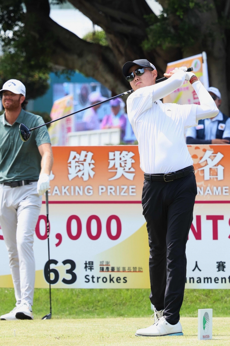 沈威成以兩回合低於標準桿4桿並列第五
