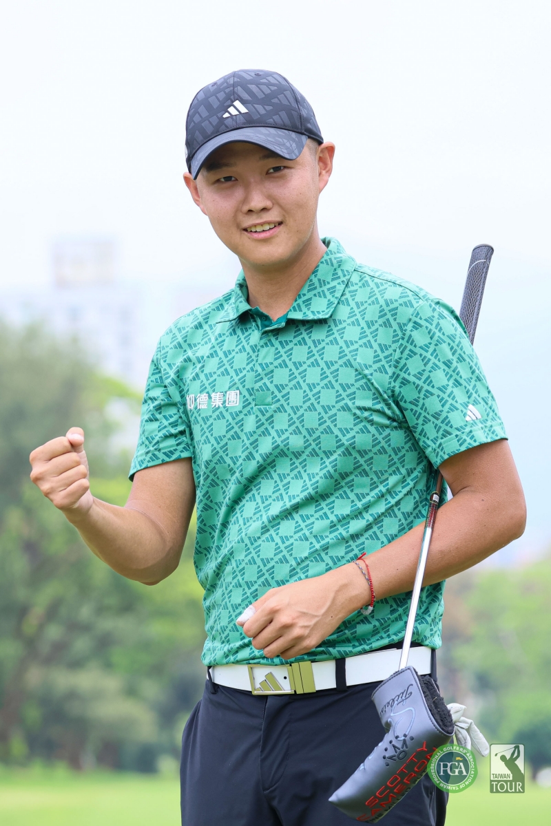 沈威成以兩回合成績134桿(-10)獨居領先(TPGA_林聖凱攝影)