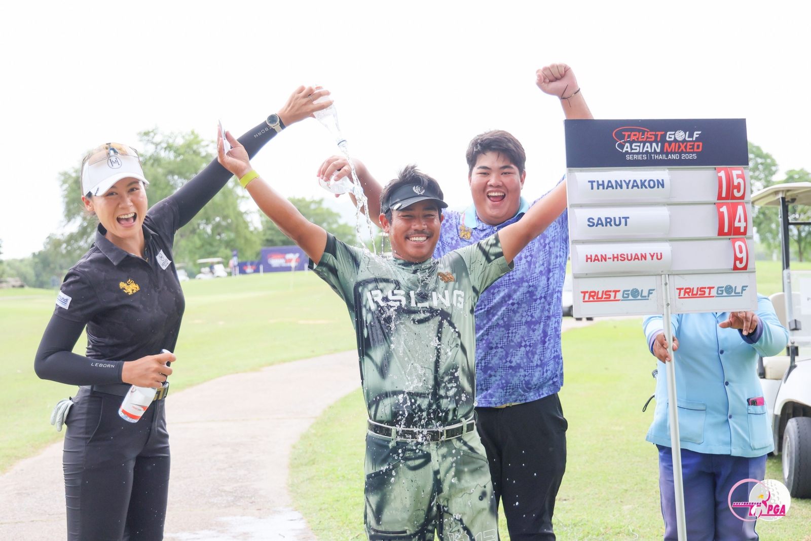 泰國男子選手塔亞康(THANYAKON KHRONGPHA)最終以三回合總桿201桿(-15)逆轉奪冠(TLPGA_葉勇宏攝)