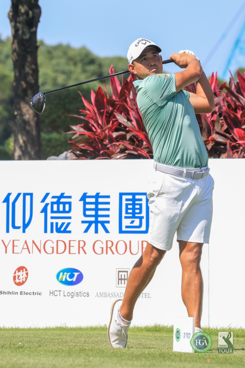 泰國選手帕維特唐卡莫普拉瑟第一回合以64桿(-8)暫並列第一(TPGA_林聖凱攝)