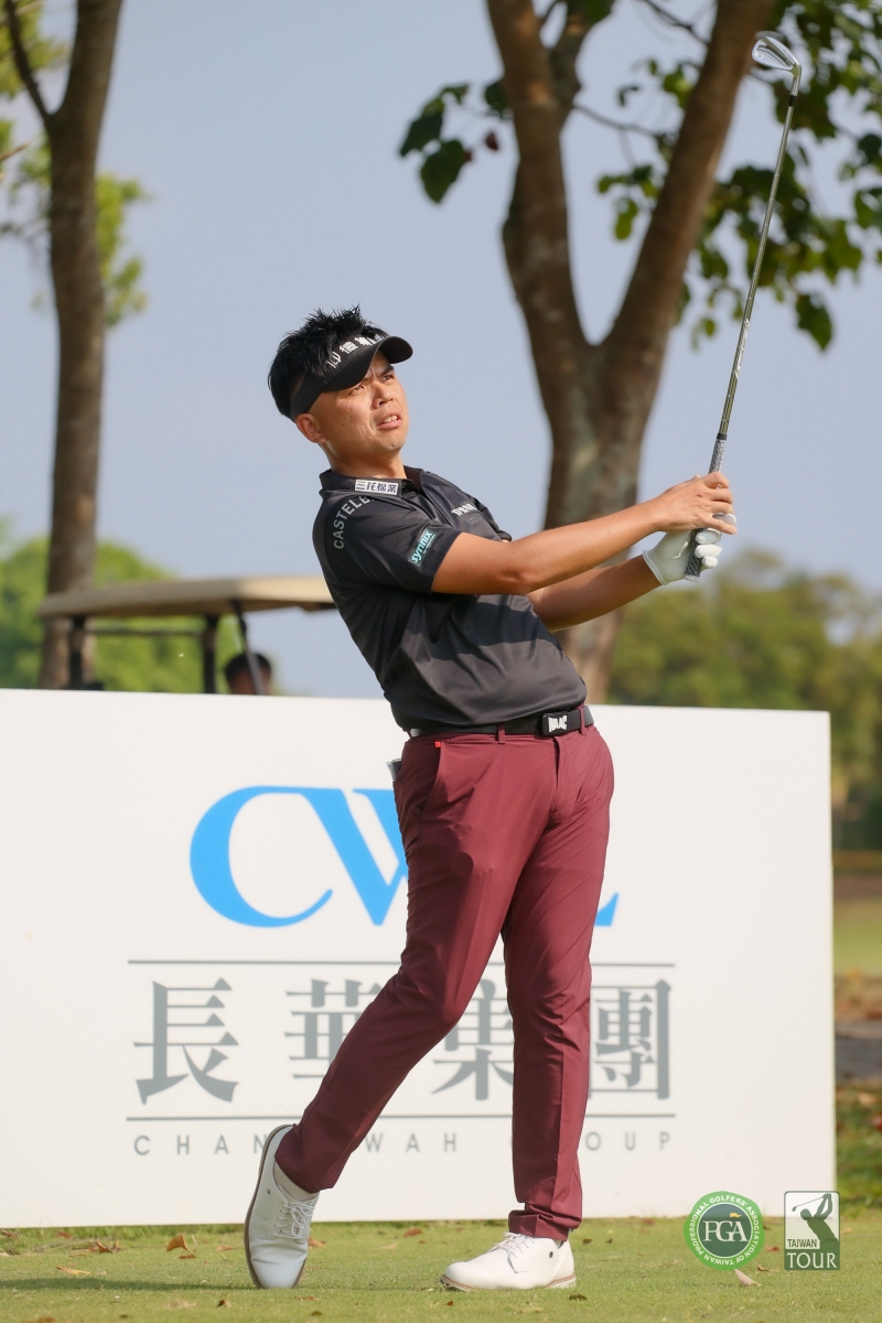 洪健堯首回合抓6鳥無柏忌以66桿(-6)暫居第一(TPGA_林聖凱攝) 
