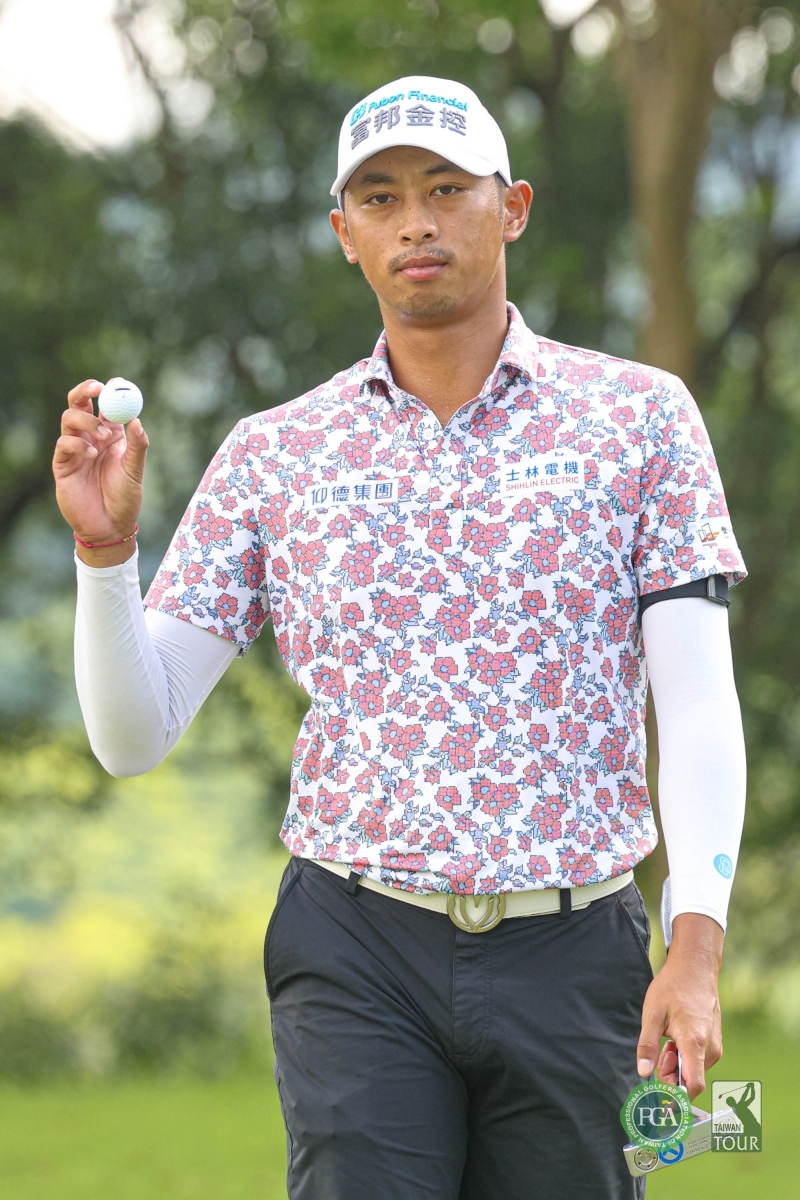 王偉軒以三回合總桿200桿(-16)獨居領先(TPGA_林聖凱攝)