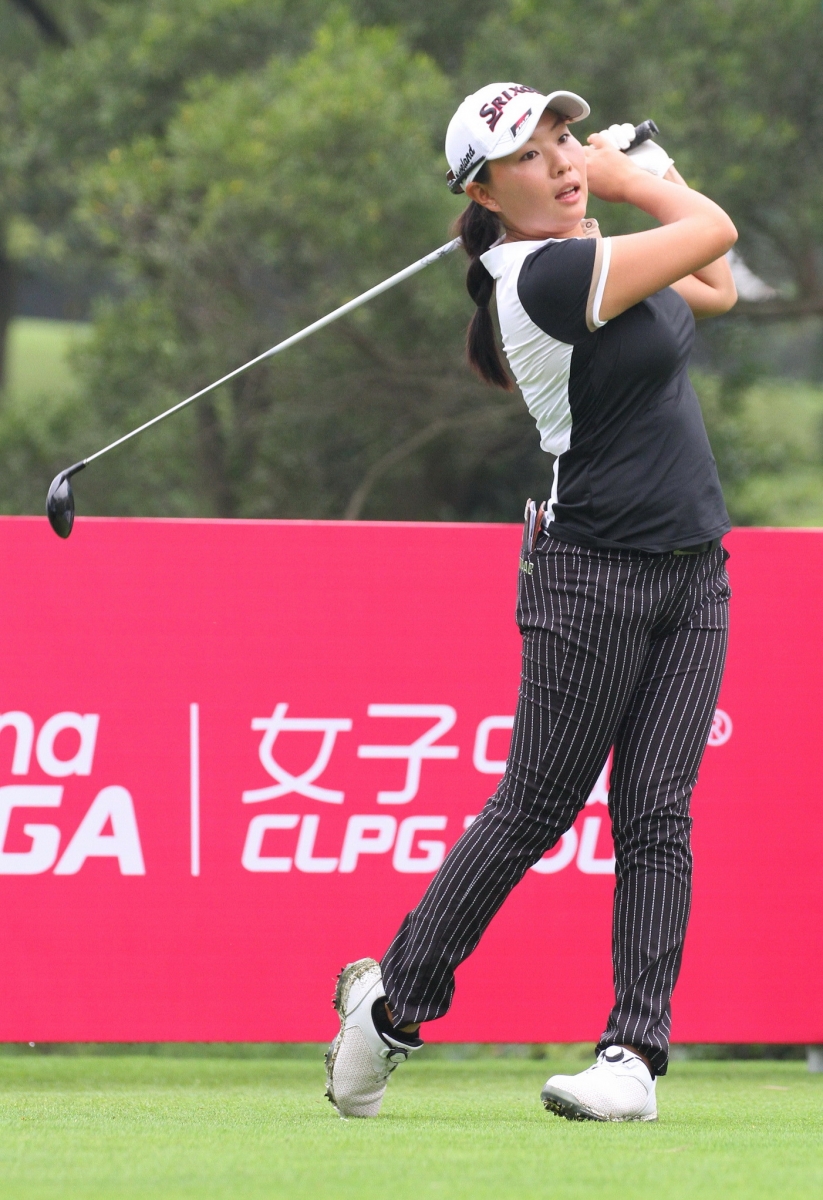 第一回合台灣選手彭婕打出69桿並列第五。(鍾豐榮攝影)