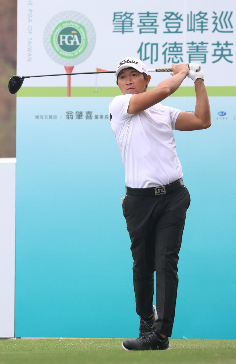 李士鴻70桿(-2)暫並列第二(鍾豐榮攝影)