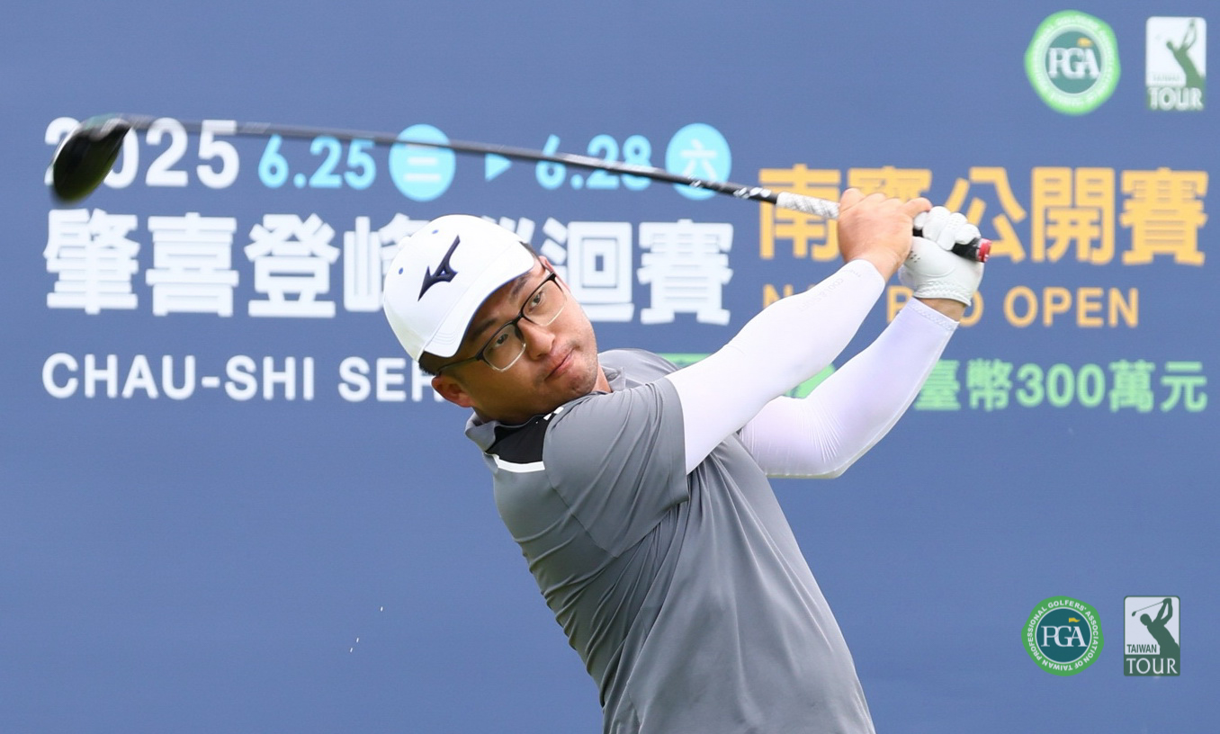 第三回合劉嚴鴻68以(-13)暫並列第三(鍾豐榮攝影)