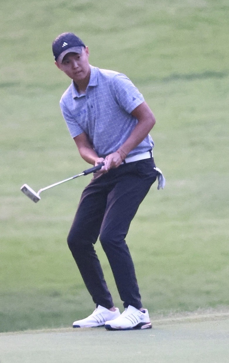 沈威成三回合以(-9)持續領先群雄(鍾豐榮攝影)