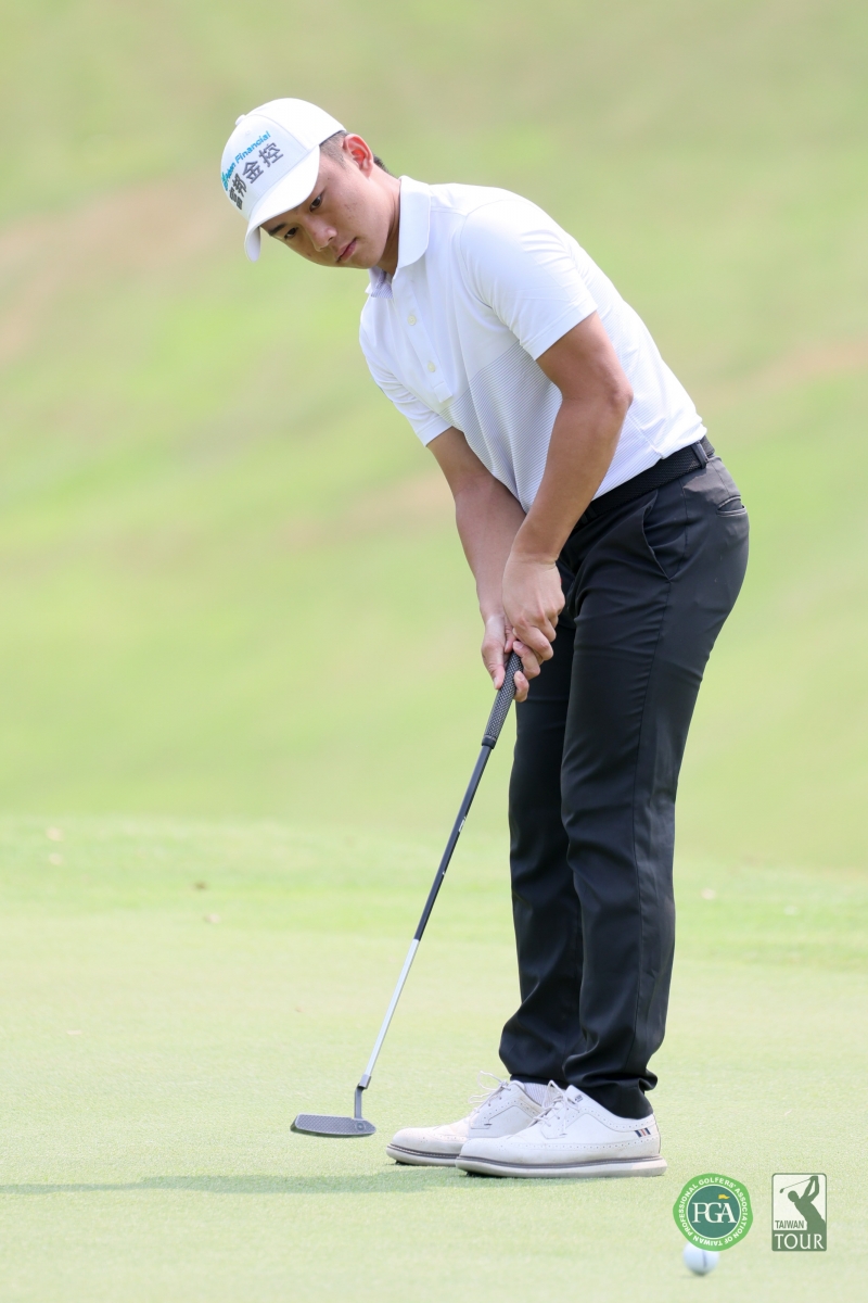 業餘選手陳季群以-9(70.65)暫並列第四(TPGA_林聖凱攝)