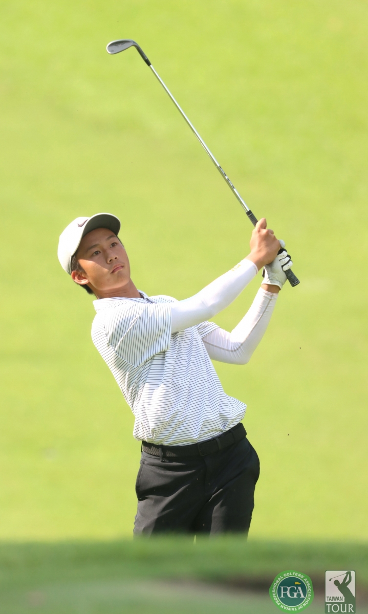 業餘選手陳季群(-3)兩天成績72.69,暫並列第六(鍾豐榮攝影)