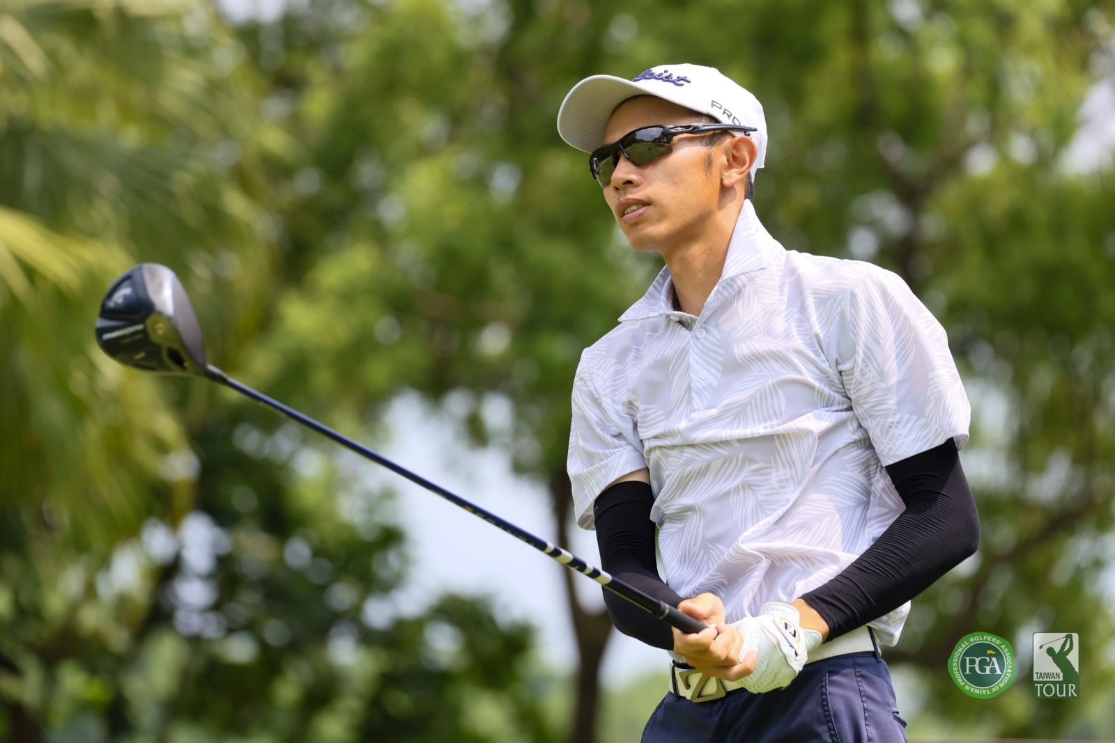 許育誠以兩回合133桿(-11)暫居第二(TPGA_林聖凱攝影)