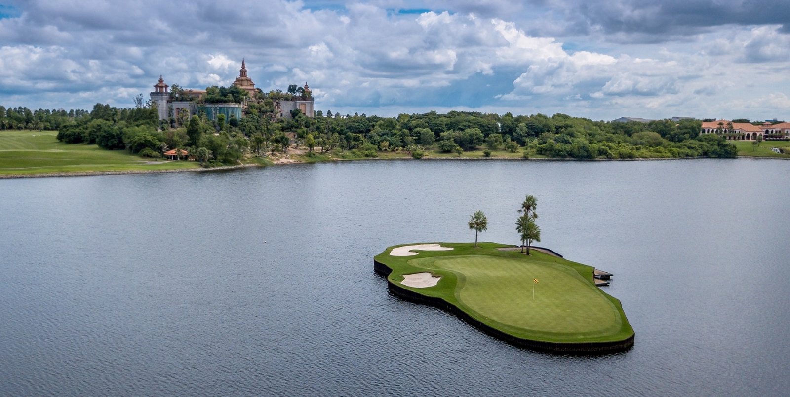 Amata Spring Country Club（世界級錦標賽球場）