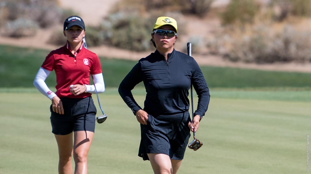 盧昕妤 (右)。(圖 / Oregon Women's Golf)