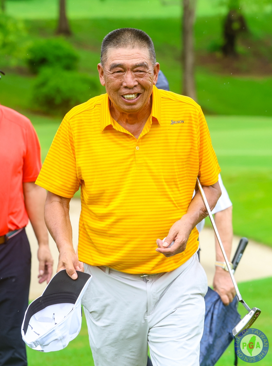 人生在70歲在全身傷痛下還能保持年輕時的強韌毅力,完成七連霸,這種開心鍾春興知道