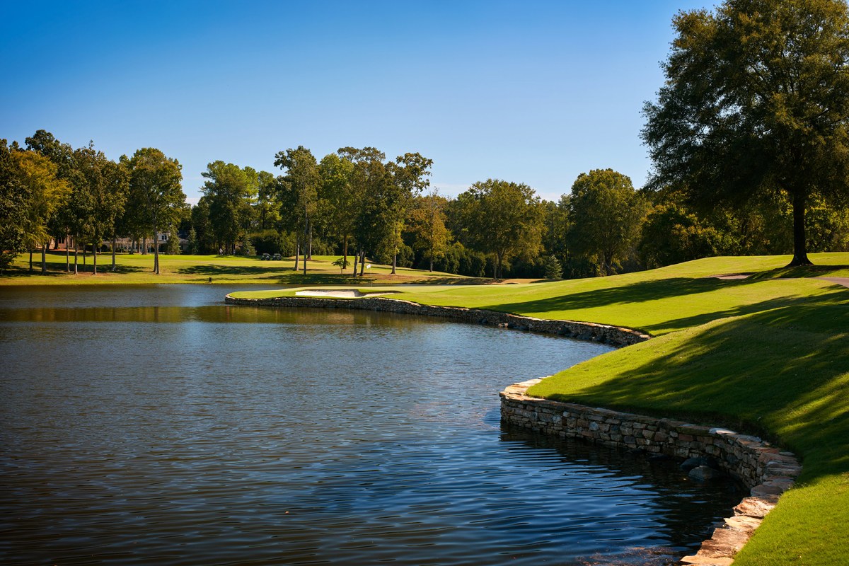 HOLE 17 223 yards | Par 3