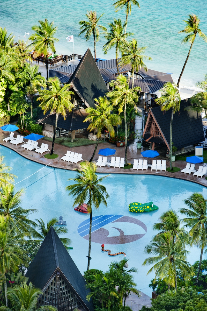 PIC擁有多座游泳池，你可選擇在海灘或是渡假村內任一座游泳池享受戲水樂趣。